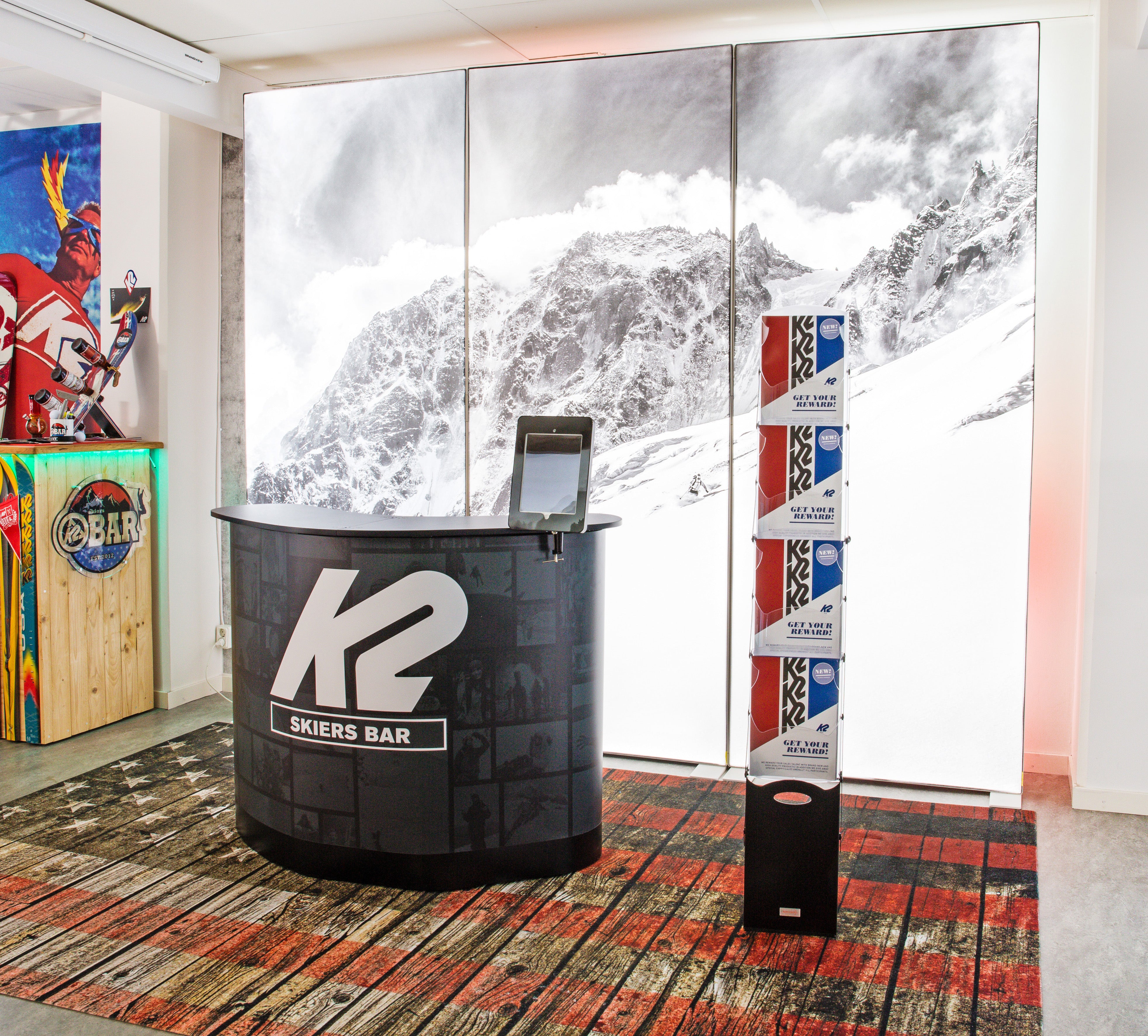 SPENNARE - Brochure Holder PRO