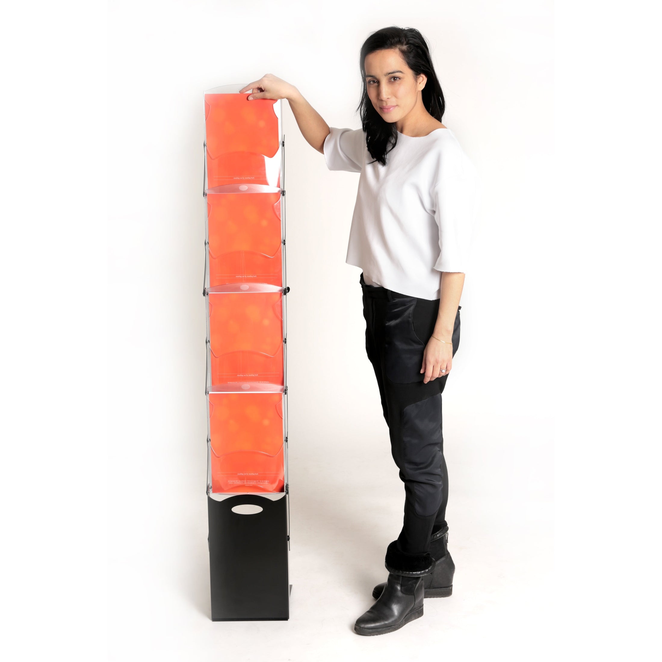 SPENNARE - Brochure Holder PRO