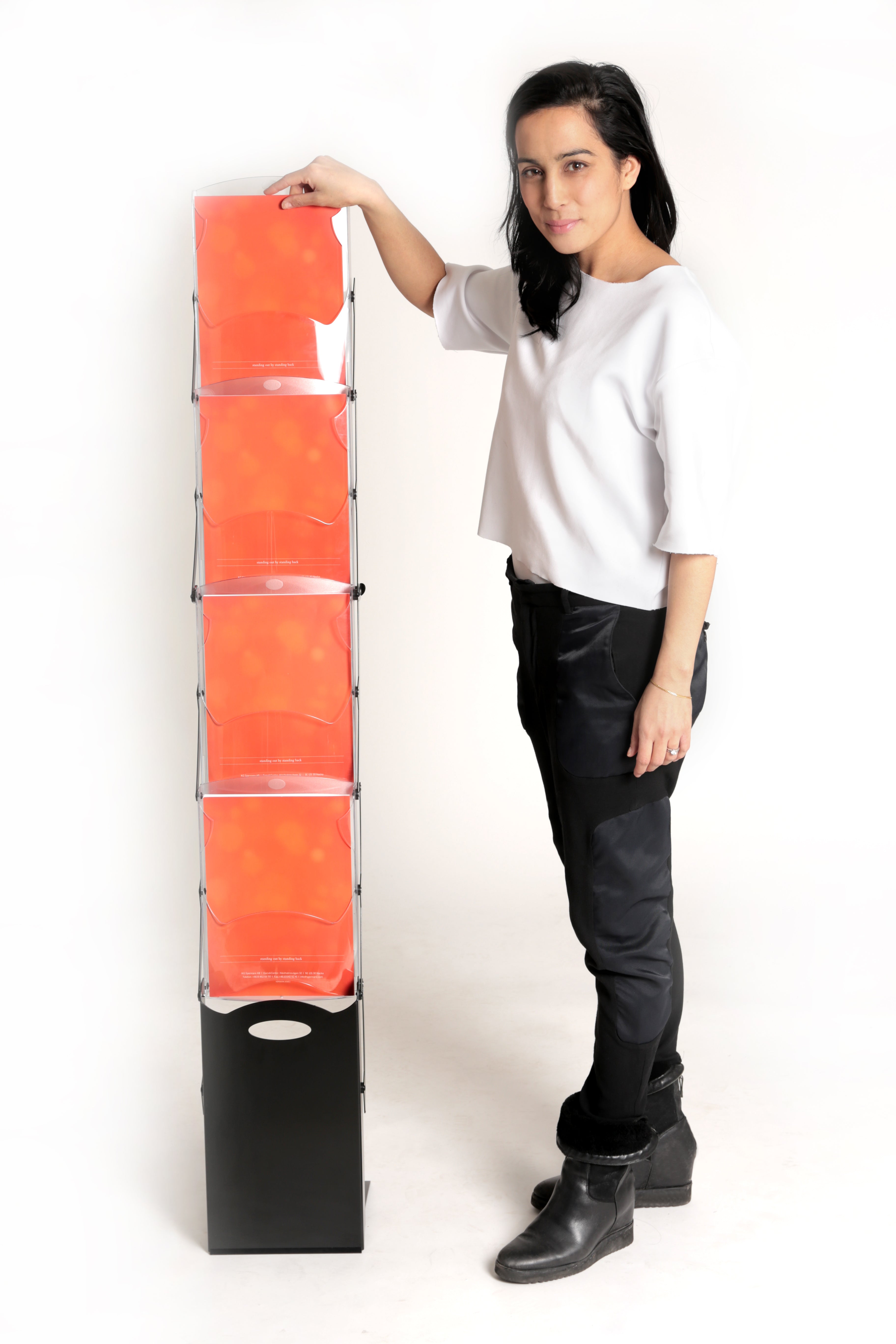 SPENNARE - Brochure Holder PRO