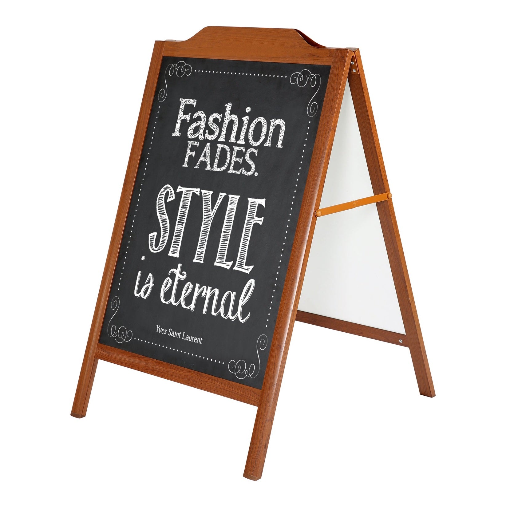 Gatupratare med trä look