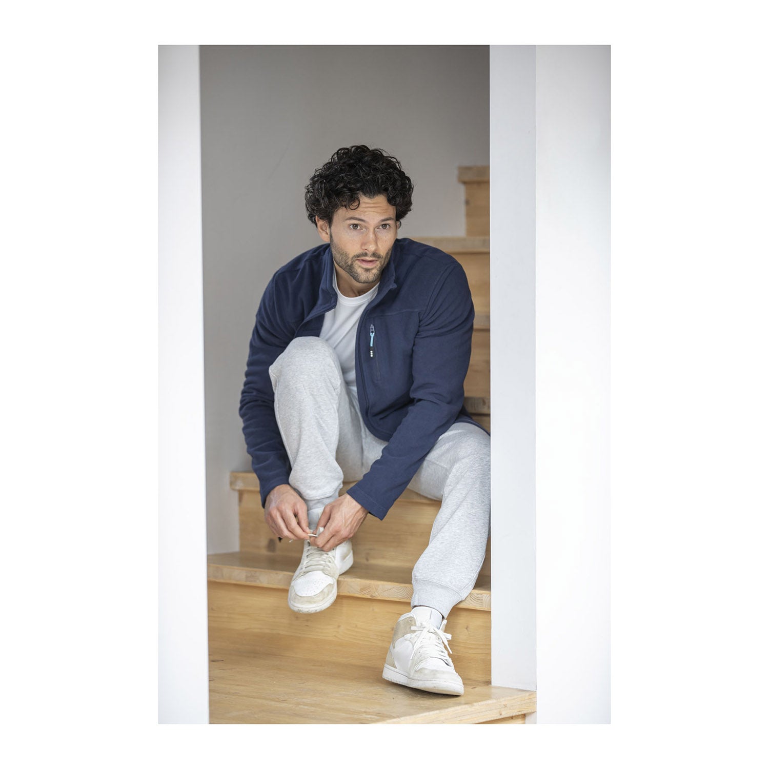 Amber herrjacka av återvunnen GRS-fleece med hel dragkedja