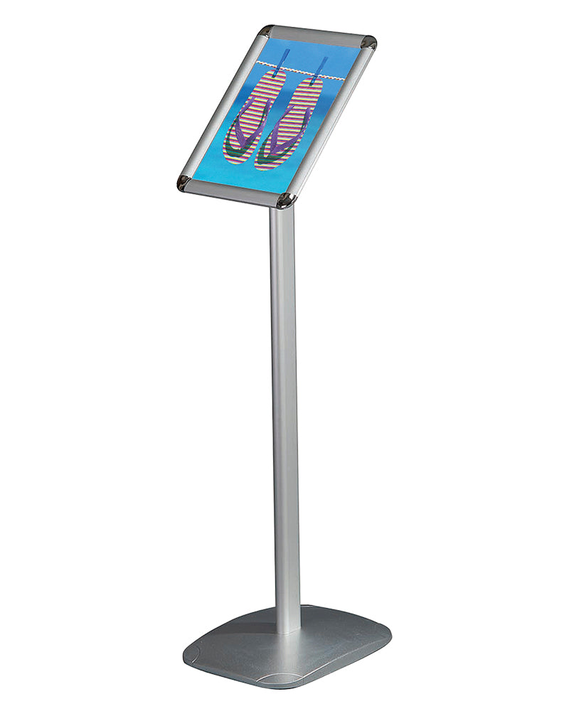 Infoställ med tavla