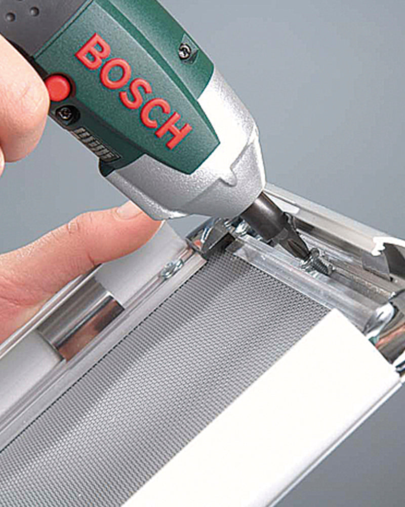 Infoställ med tavla