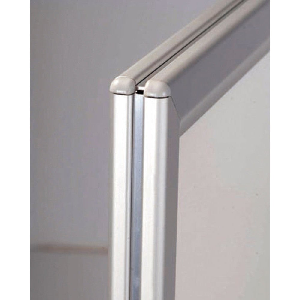 Gatupratare Wind-sign vattentank