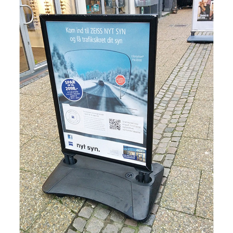 Gatupratare Wind Vattentank Svart