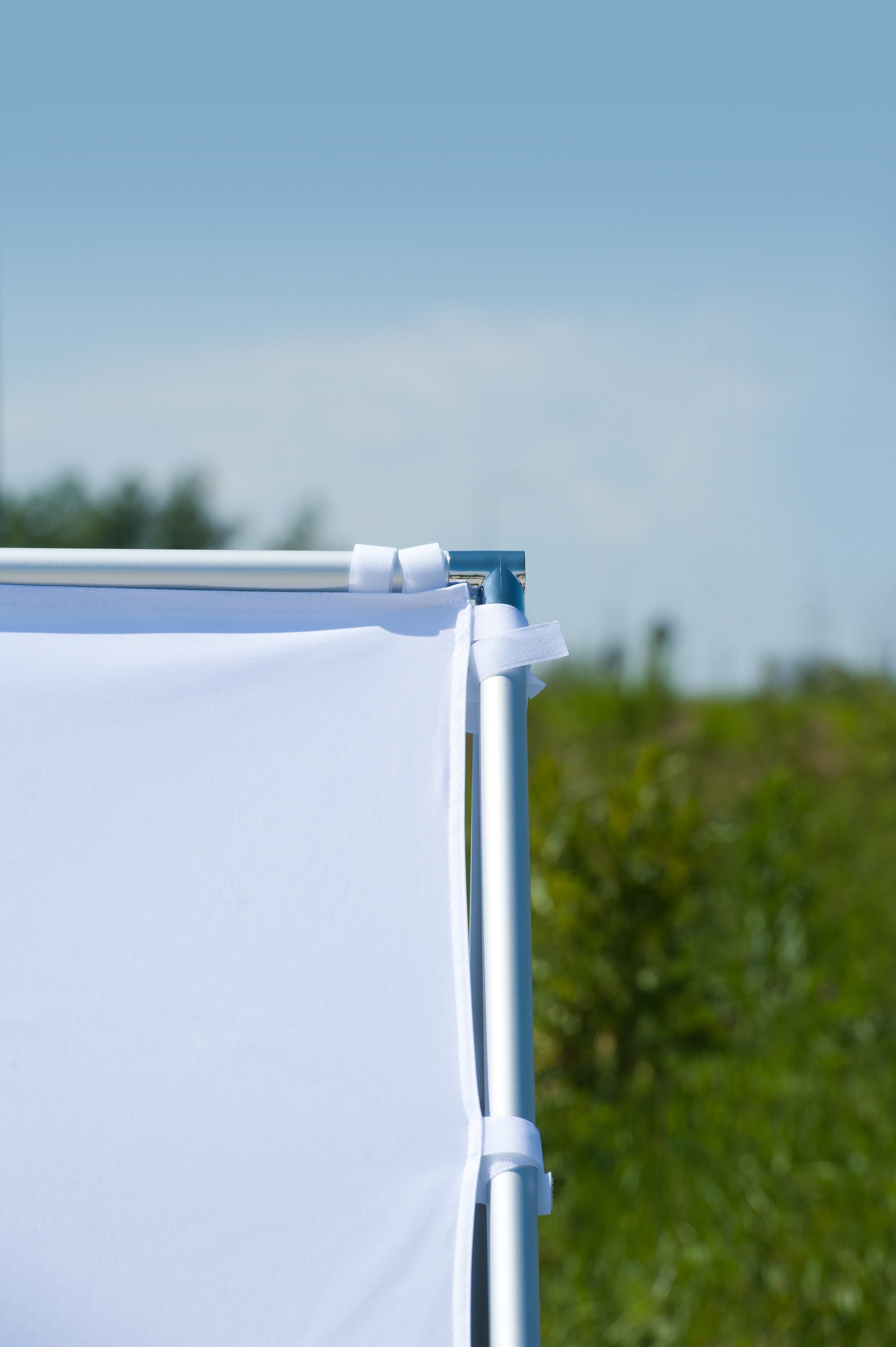 Banderoll med Alu A-ställ