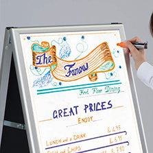 Gatupratare med griffeltavla